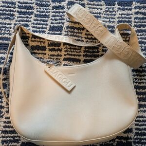 Baggu Medium Leather Crescent Bag - Stone